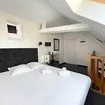 Διαμέρισμα Duplex Ou Plain Pied Confort Plein Centre Proche Commerces, Restaurants, Avec Terrasse Privative Ou Jardin Commun Amenage Clos, Parking Gratuit A Proximite, Proche Plages Du Debarquement Μπαγιέ