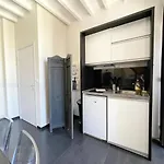 Διαμέρισμα Duplex Ou Plain Pied Confort Plein Centre Proche Commerces, Restaurants, Avec Terrasse Privative Ou Jardin Commun Amenage Clos, Parking Gratuit A Proximite, Proche Plages Du Debarquement Μπαγιέ