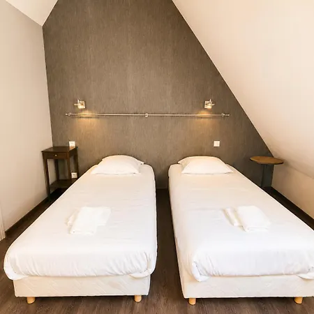 Duplex Ou Plain Pied Confort Plein Centre Proche Commerces, Restaurants, Avec Terrasse Privative Ou Jardin Commun Amenage Clos, Parking Gratuit A Proximite, Proche Plages Du Debarquement Apartment Bayeux
