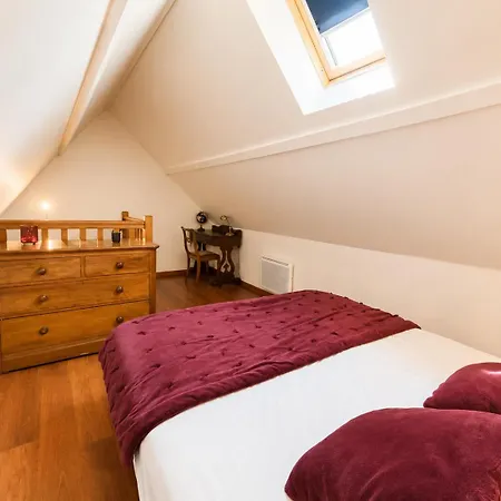 Apartment Duplex Ou Plain Pied Confort Plein Centre Proche Commerces, Restaurants, Avec Terrasse Privative Ou Jardin Commun Amenage Clos, Parking Gratuit A Proximite, Proche Plages Du Debarquement *