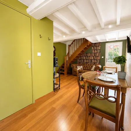 Duplex Ou Plain Pied Confort Plein Centre Proche Commerces, Restaurants, Avec Terrasse Privative Ou Jardin Commun Amenage Clos, Parking Gratuit A Proximite, Proche Plages Du Debarquement Apartment Bayeux