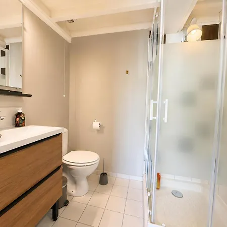 Duplex Ou Plain Pied Confort Plein Centre Proche Commerces, Restaurants, Avec Terrasse Privative Ou Jardin Commun Amenage Clos, Parking Gratuit A Proximite, Proche Plages Du Debarquement Apartment Bayeux
